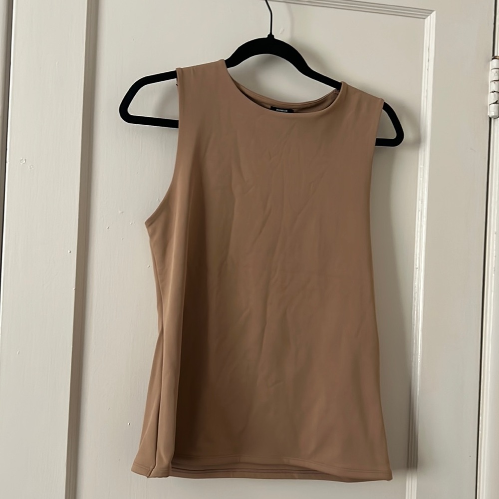 Express body contouring top